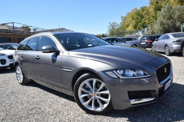 JAGUAR XF Sportbrake 20d 4X4 AWD 180CV PRESTIGE - AUTOMATICA - NAVI - PELLE - CRUISE - BT - SENSORI - LED - BIXENO - RETROCAMERA - Foto 10