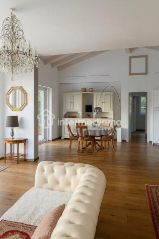 VIVI L'ECCELLENZA: VILLA ESCLUSIVA CON PISCINA - Foto 7