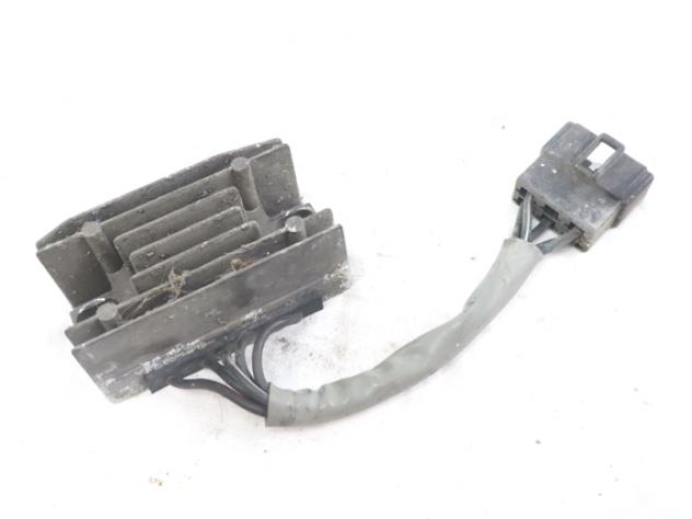 SUZUKI UC 125 EPICURO 3280013E11 REGOLATORE DI TENSIONE 99 - 03 RECTIFIER