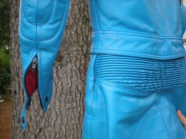 TUTA DA MOTO IN PELLE -DAINESE- - Foto 5