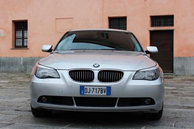 Bmw 530d Touring Futura DA AMATORE FULL OPTIONALS 8 GOMME SU CERCHI LEGA - Foto 7