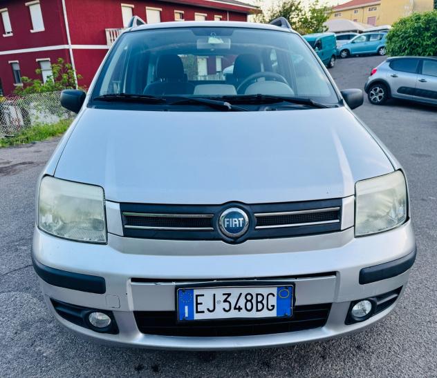 Fiat Panda 1.2 Emotion Benzina Neopatentati - Foto 3