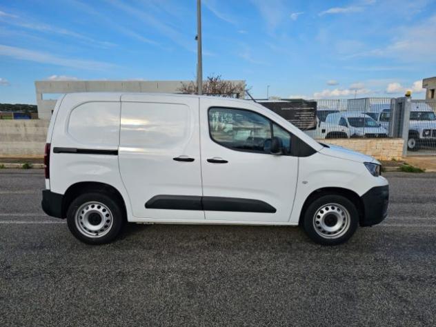 PEUGEOT Partner BlueHDi 100 S&S PC Premium rif. 24059706 - Foto 5