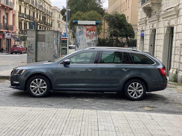 Škoda Octavia Octavia 1.5 DSG Wagon Executive G-Tec - Foto 8