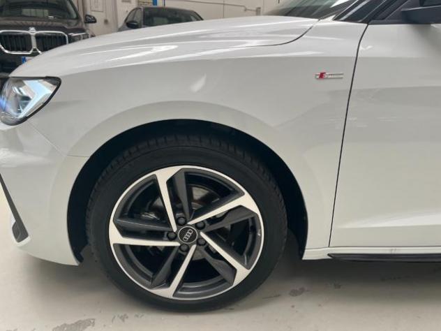 AUDI A1 SPB 30 TFSI S tronic Identity Black S-Line Km 0 rif. 24066652 - Foto 4