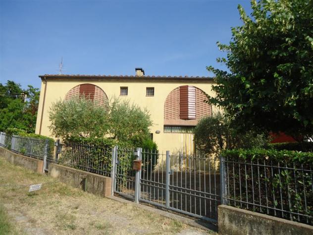 TERRATETTO di 4 vani e di 65 mq (CASTELFIORENTINO) rif. C 76