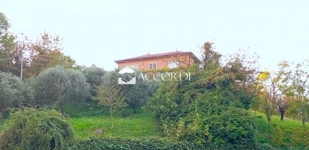 Lotto di terreno a Conegliano in zona collinare con casa indipendente - Foto 2