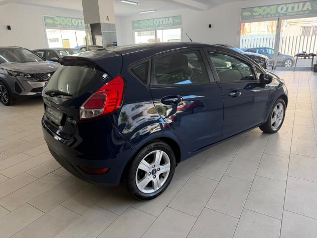 Ford Fiesta 1.6 TDCi 95CV 5 porte Titanium - Foto 8
