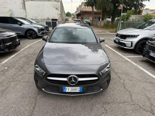Mercedes-Benz Classe A A 180d automatic sport - Foto 2