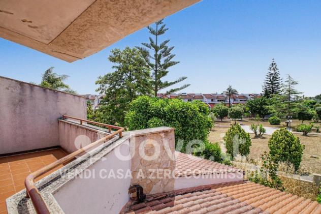 Villetta a schiera di 300 m² con più di 5 locali e box auto in vendita a Taranto - Foto 10