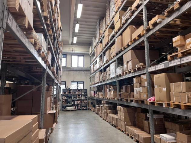 Immobile di 2100 m² con 3 locali in vendita a Brescia - Foto 11