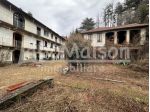 BESOZZO BREBBIA intero casale con circa 20.000 di parco