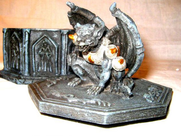 COFANETTO GARGOYLE PICCOLO SVENDO CAUSA TRASLOCO A BREVE - Foto 4