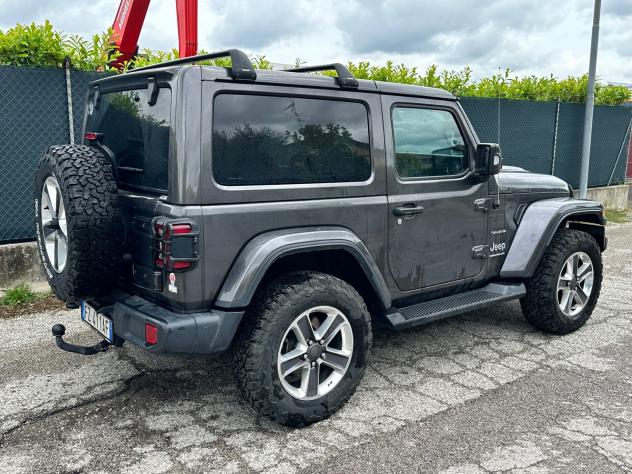 Jeep Wrangler Unlimited 2.2 Mjt II Sahara - Foto 8