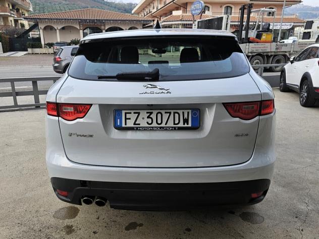 Jaguar F-Pace 2.0 D 180 CV AWD aut. Pure - Foto 7