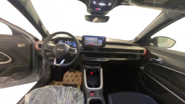 Jeep Avenger e-Hybrid 1.2 MHEV e-Hybrid Turbo Summit - Foto 7