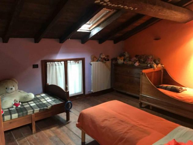 Rustico / Casale di 600 m² con più di 5 locali e box auto in vendita a Carpi - Foto 13