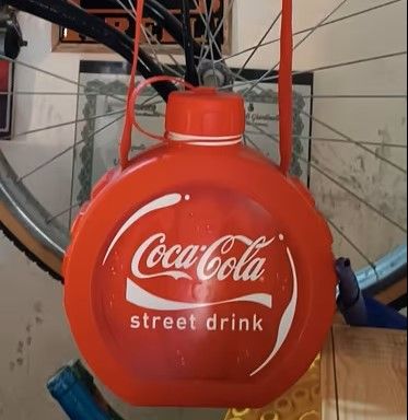 Borraccia  Coca Cola, vintage anni 80, nuova, in confezione originale.