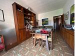 Trilocale Luminoso a Due Passi dal Centro con Cantina e Garage