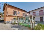 Casa indipendente di 100 m² con 4 locali in vendita a Leggiuno [rif. DV-12757-1]