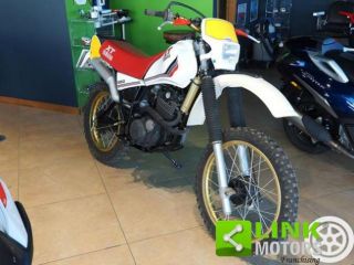 YAMAHA XT 400 1982 CON ASI RESTAURO COMPLETO rif. 23110070