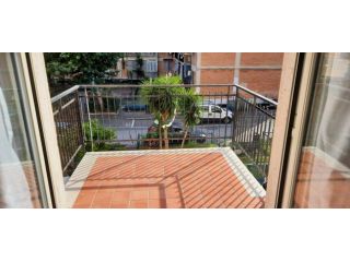 Offro camere per studentesse