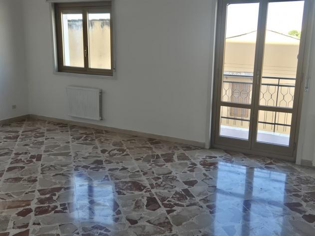 Appartamento con posto auto coperto zona Piazza indipendenza - Foto 12