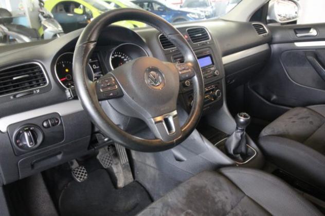 VOLKSWAGEN Golf Variant 1.6 TDI DPF Highline rif. 23926476 - Foto 7