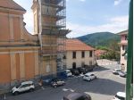 Savignone piazza 6 vani su due livelli