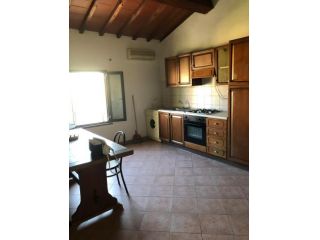 Appartamento in affitto a Ponsacco 45 mq Rif: 1450980