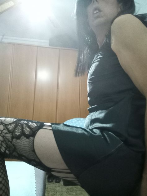 Travesta femminile magra ospitale x ๐น๐น๐น๐น๐น - Foto 10 Tel:3717446886