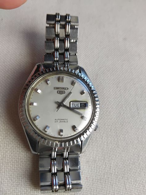 Orologio Seiko automatico usato acciaio day-date.min. sec.cinturino jubilee.. - Foto 4