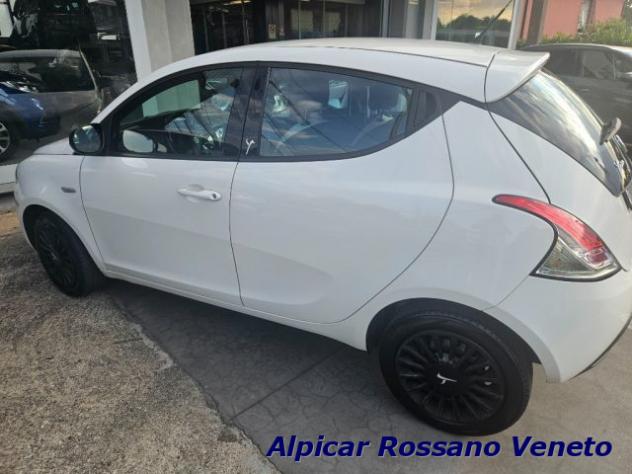 LANCIA Ypsilon 1.2 69 CV 5 porte GPL Ecochic Elefantino rif. 23894773 - Foto 3