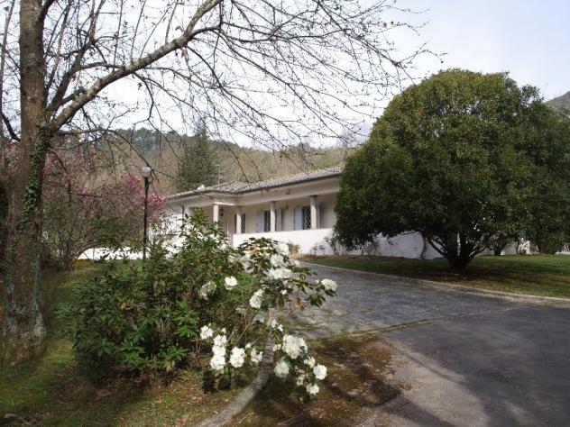Villa di mq 350 , nel verde ed esposta al sole - Foto 14