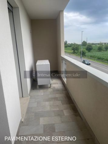Vendesi nuovo quadrilocale con balcone, loggia, box doppio - Foto 6