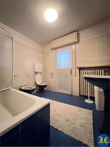 V005402 - CASA INDIPENDENTE DI AMPIE METRATURE CON CORTE PRIVATA - Foto 18