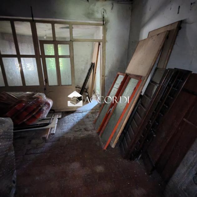 CASA AFFIANCATA di 9 vani e di 370 mq (PADERNO DEL GRAPPA) rif. BL136 - Foto 5