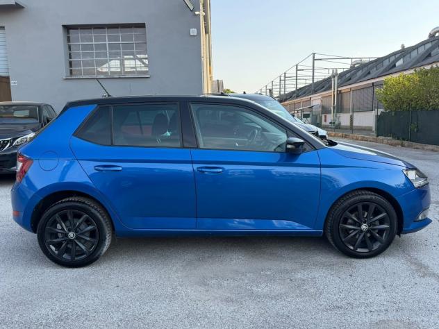 Škoda Fabia 1.0 MPI 60cv Design Edition - Foto 5