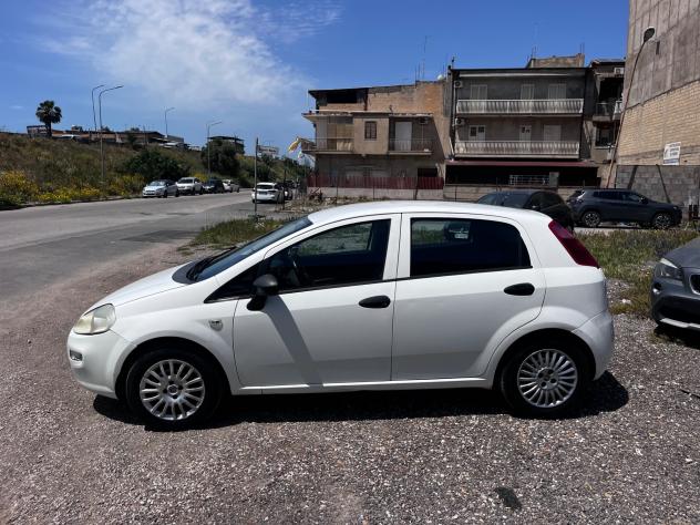 Grande punto 1.3 Mtj 75cv Neopatentati - Foto 3