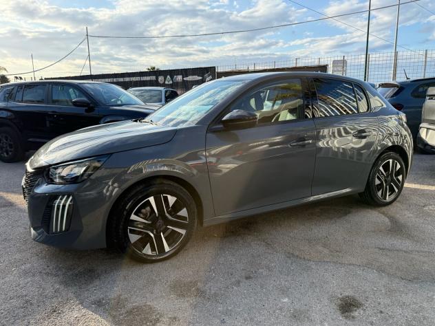 PEUGEOT 208 2025 1.2 BNZ 15000KM 101CV ALLURE - Foto 3