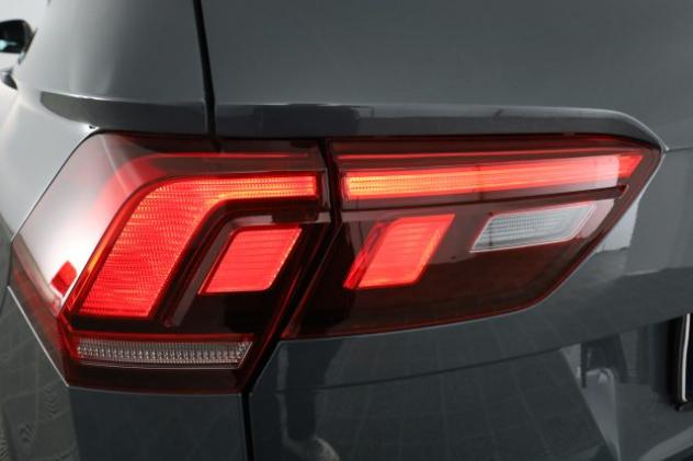 VOLKSWAGEN Tiguan Tiguan 2.0 TDI 150CV SCR DSG R-Line rif. 23696901 - Foto 10