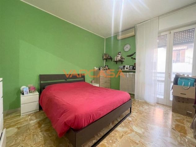 BILOCALE CON INGRESSO INDIPENDENTE, BALCONE E BOX - Foto 7