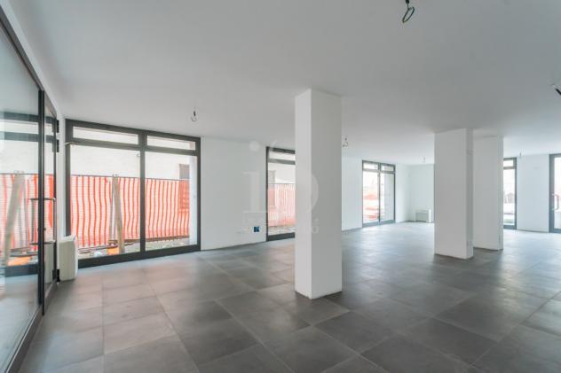 NEGOZIO di 3 vani e di 155 mq (VIMERCATE) rif. N3 FANESHOME - Foto 9