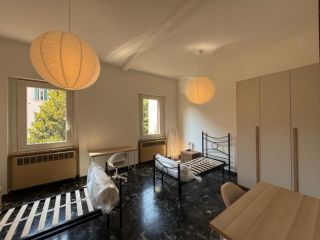 Ampia e luminosa stanza doppia