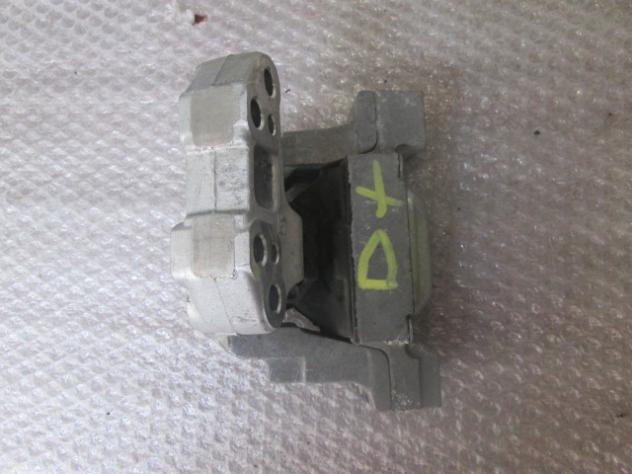 96541660802 SUPPORTO MOTORE DESTRO PEUGEOT 207 1.4 B 70KW 5M 3P (2008) RICAMBIO USATO