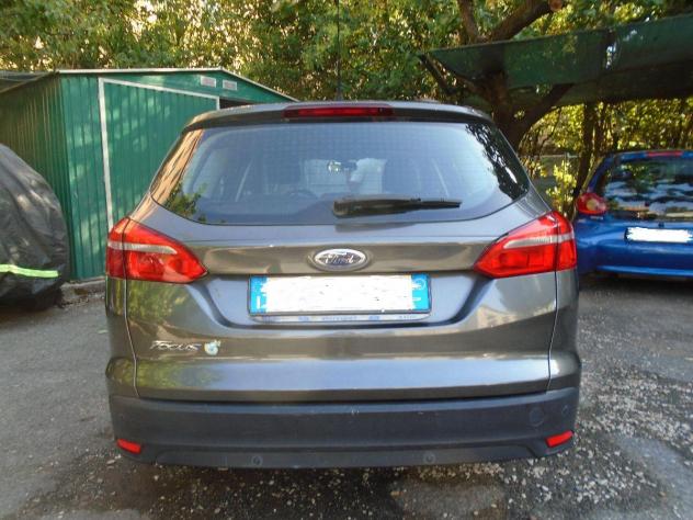 Focus SW'2015 1.6 TDCi 120 CV Start&Stop SW Titanium X - Foto 2