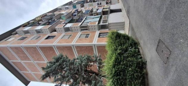 Immobile in asta di 94 m² con più di 5 locali in vendita a Milano - Foto 2