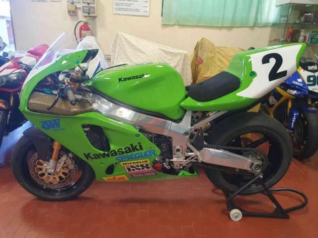 KAWASAKI Ninja 750 ZX-7RR Super Bike Ufficiale SCAMBIO ROLEX rif. 23944565 - Foto 2
