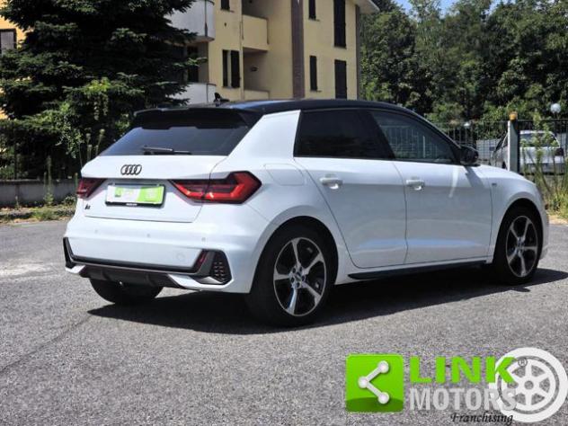 AUDI A1 25 1.0 95cv S Line Identity Black rif. 23992114 - Foto 10