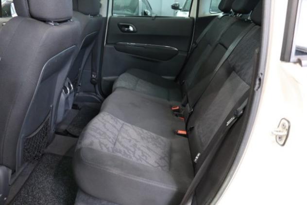 PEUGEOT 3008 2.0 HDi 150CV Business rif. 23976832 - Foto 9